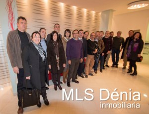 1272440_1408283722768107_769635609_o