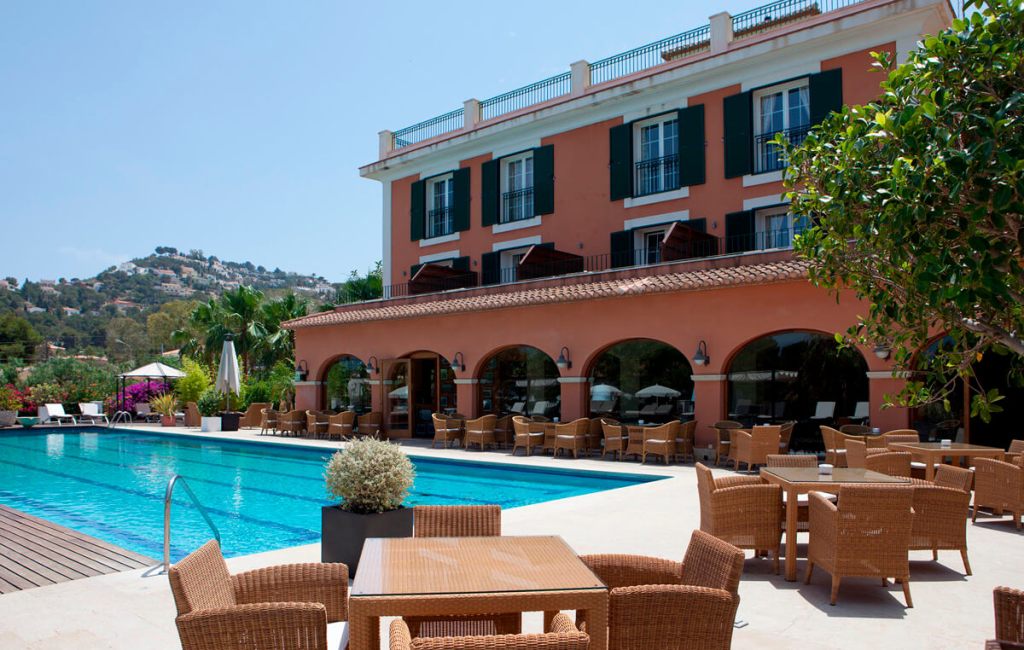 MR Hotel Les Rotes, una experiencia única en la playa de Les Rotes